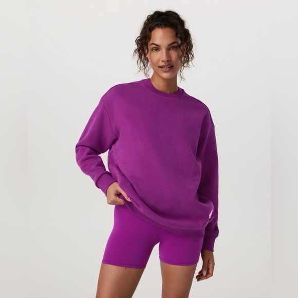 Vuori Tops - Vuori Restore Oversized Crew 2.0 Magenta Medium Pristine Condition